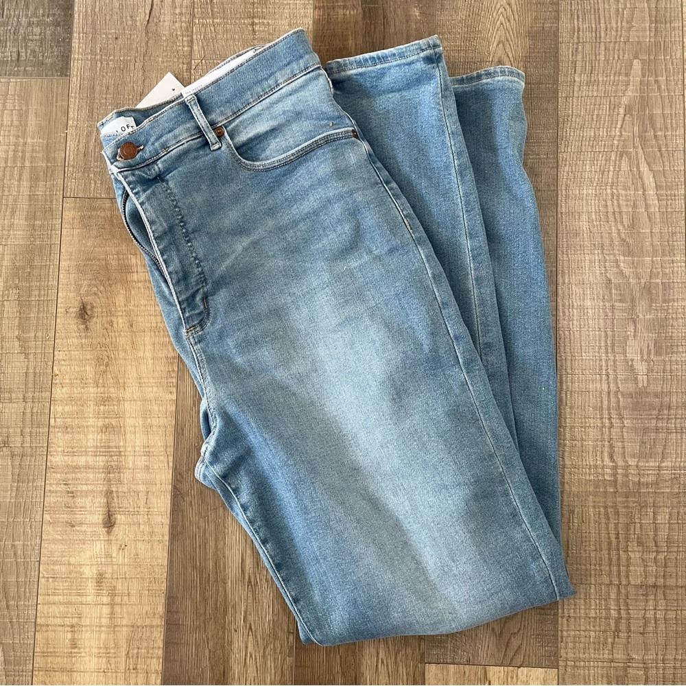 NWT Loft light wash jeggings